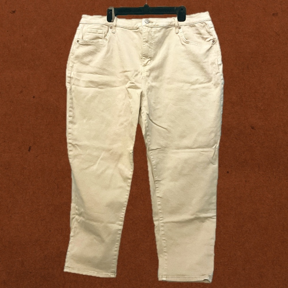 Sonoma Tan Boyfriend Jeans  21" waist 26" inseam